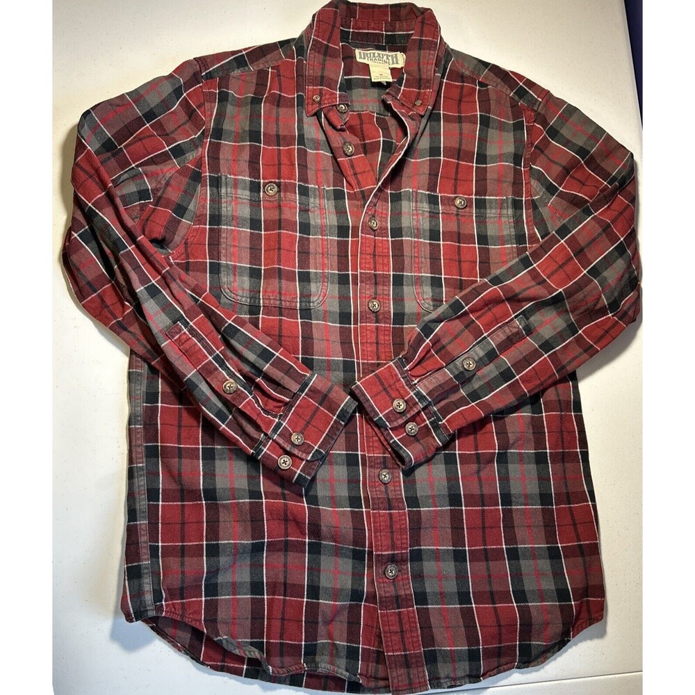 Duluth Trading Mens Sz M Long Sleeve Button Down Casual Pockets Outdoor Shirt